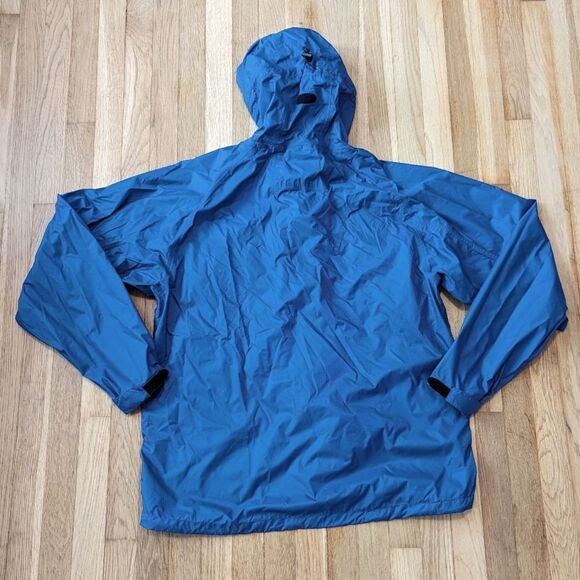 L.L. BEAN Men's Blue Hooded Rain Jacket - Picture 2 of 5